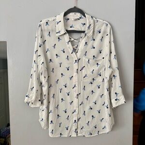 d/C Enchanted White and Blue Hummingbird Print Button Down Shirt Plus Size